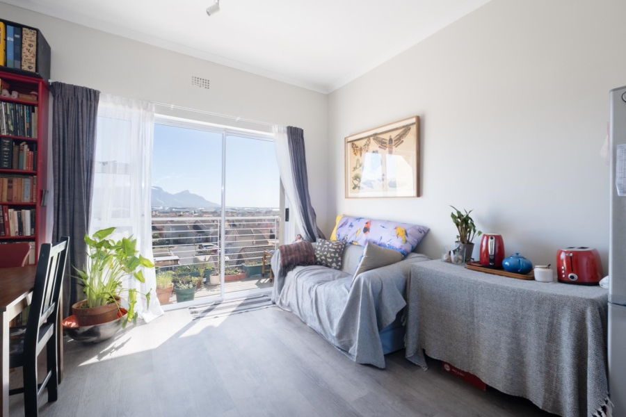 2 Bedroom Property for Sale in Muizenberg Western Cape